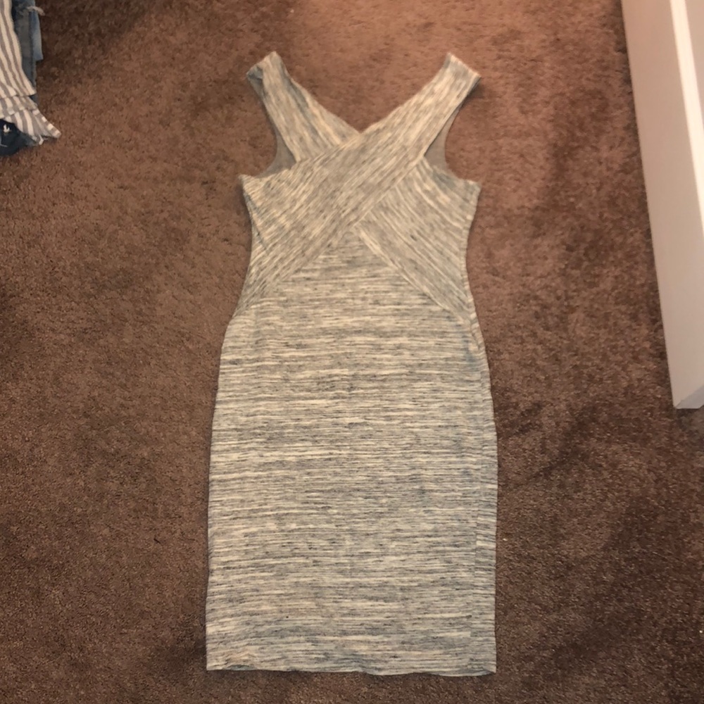 Nice Elegant Gray Pattern Midi Dress - image 1